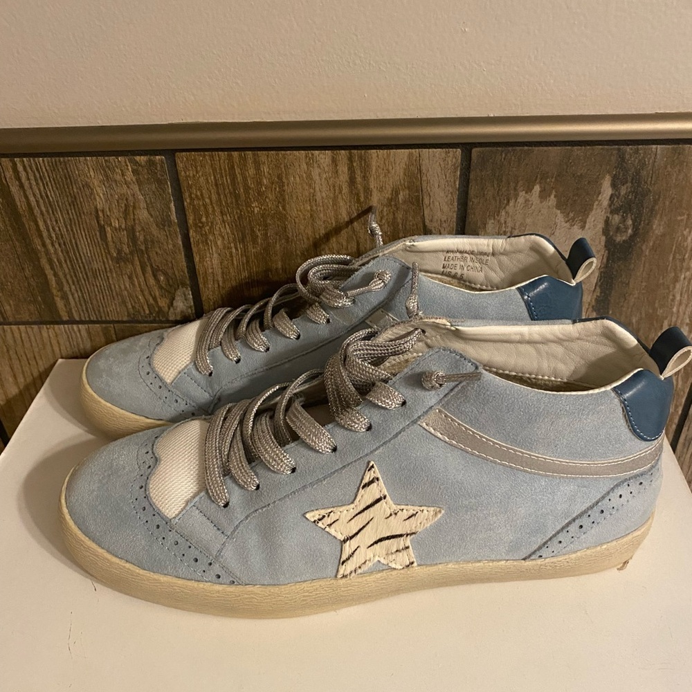 Light Blue High-Top Sneakers with Star Detail